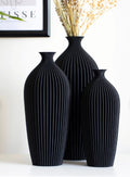 Set of 3 elegant vases